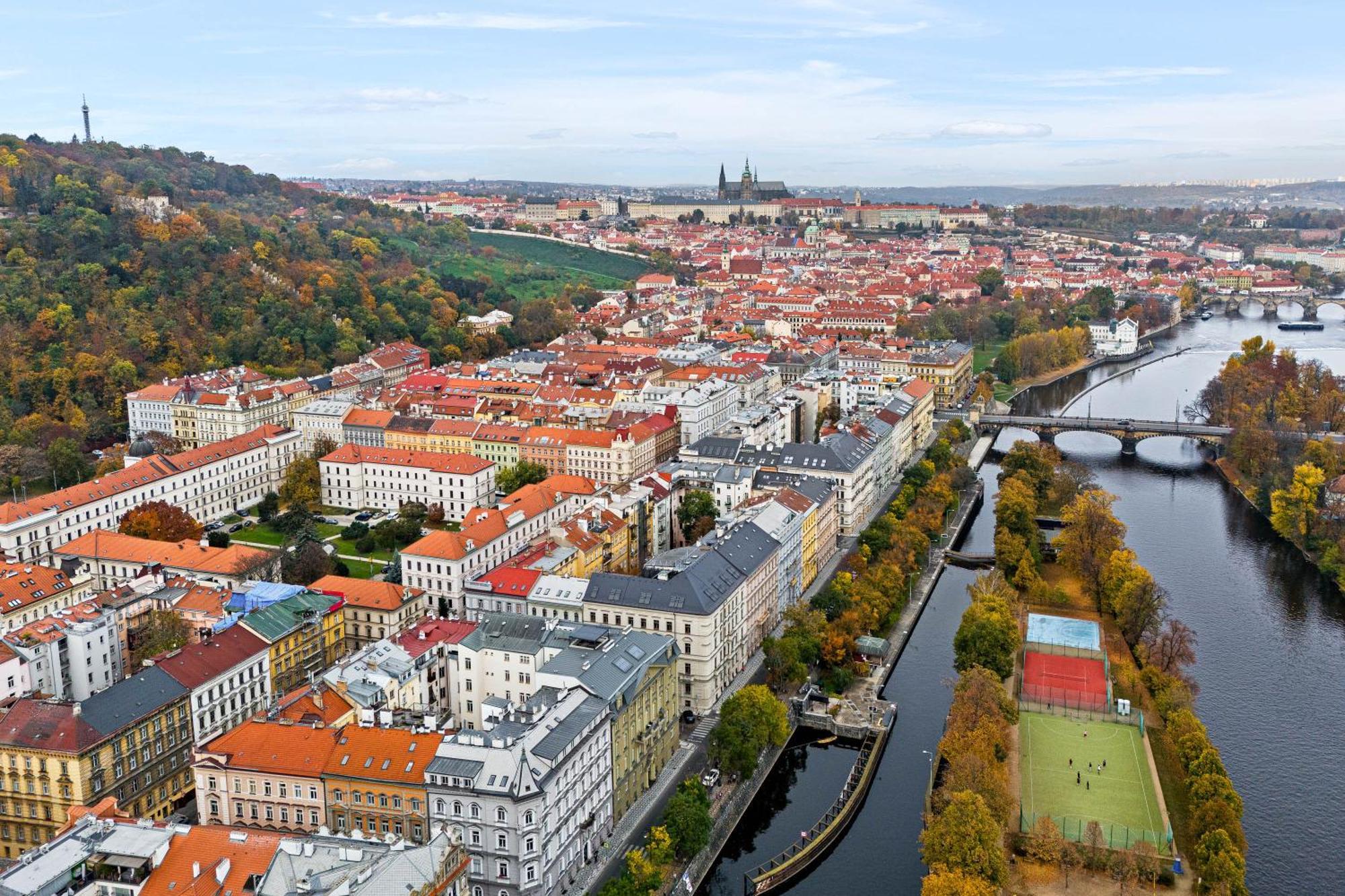 Prague Hotel Apartments Екстериор снимка